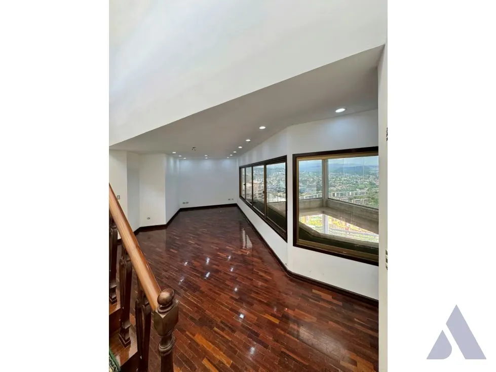 Vendo Ph triplex 508m2 Los Naranjos 7040 - 9