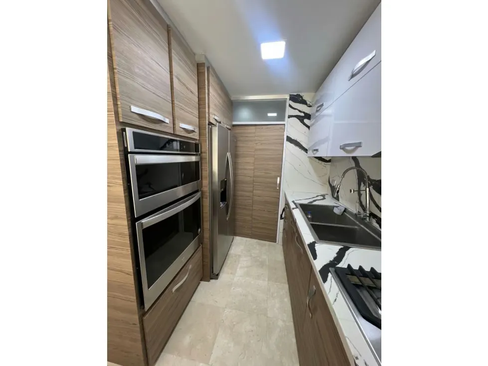 SE VENDE APARTAMENTO EN ESCAMPADERO - 6