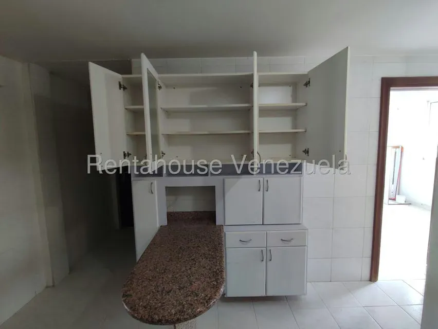 Apartamento (1 Nivel) en Venta en El Bosque, Carabobo - 13