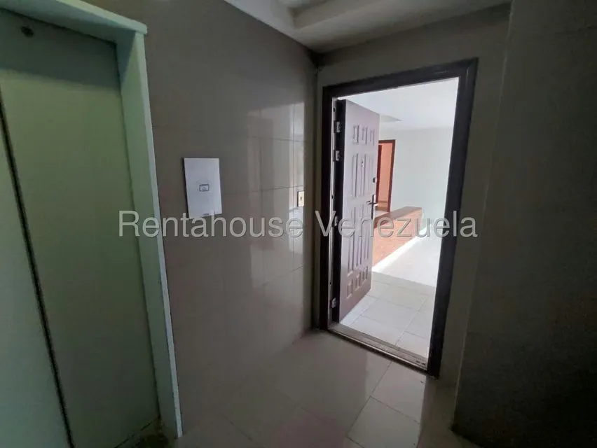 Apartamento (1 Nivel) en Venta en El Bosque, Carabobo - 27