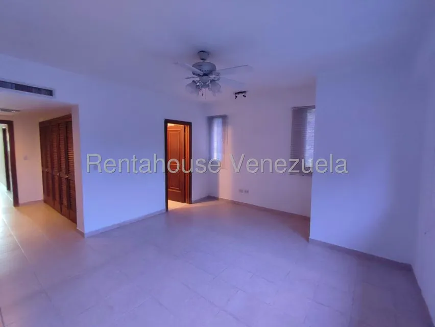 Apartamento (1 Nivel) en Venta en El Bosque, Carabobo - 45