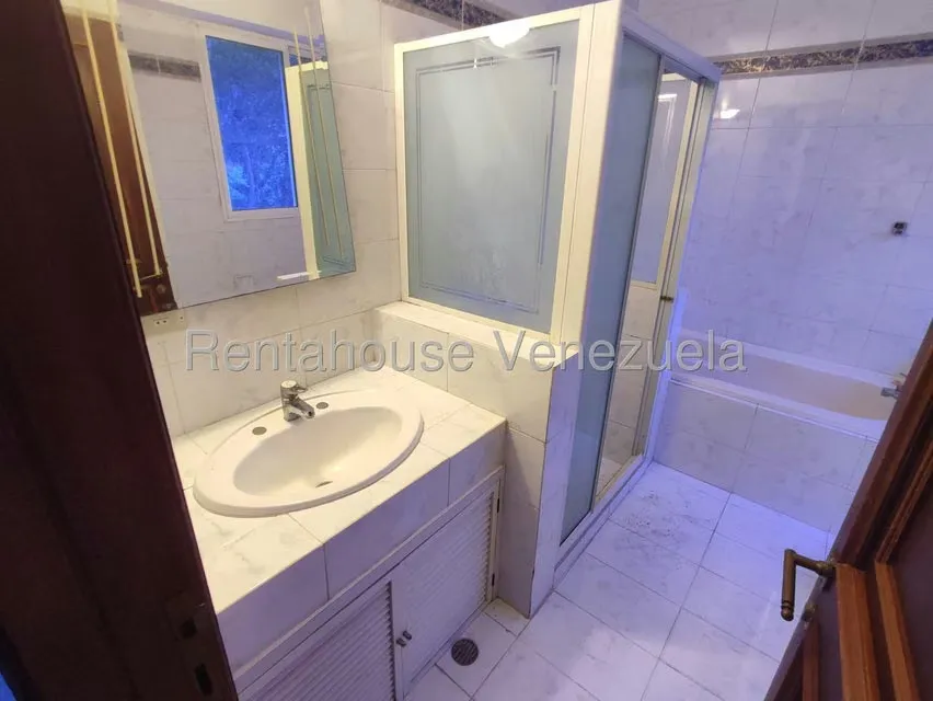 Apartamento (1 Nivel) en Venta en El Bosque, Carabobo - 46