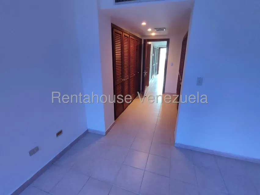 Apartamento (1 Nivel) en Venta en El Bosque, Carabobo - 50