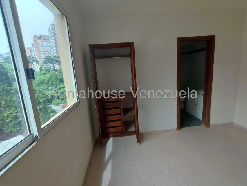 Apartamento (1 Nivel) en Venta en El Bosque, Carabobo - 57