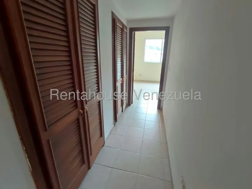 Apartamento (1 Nivel) en Venta en El Bosque, Carabobo - 60