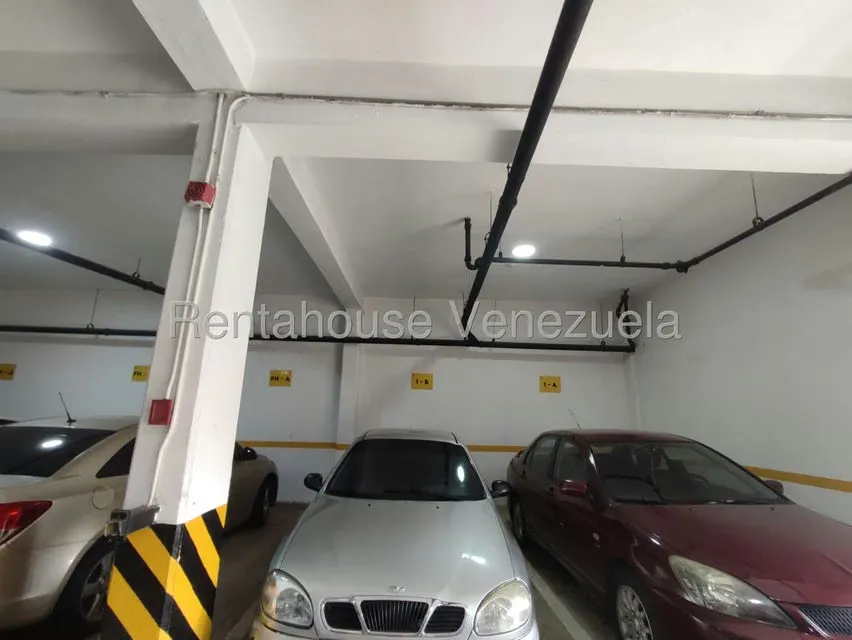 Apartamento (1 Nivel) en Venta en El Bosque, Carabobo - 80