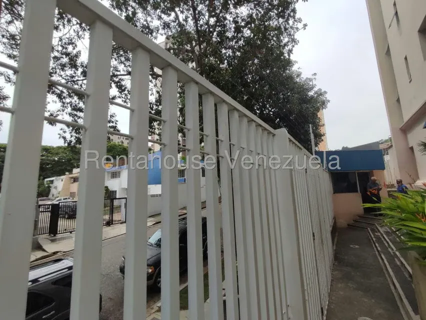Apartamento (1 Nivel) en Venta en El Bosque, Carabobo - 85