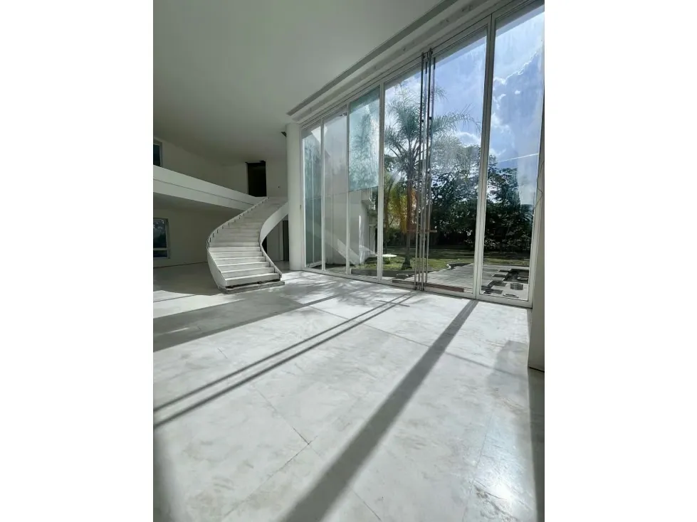 Vendo casa 3300m2 Country Club 1829 - 2