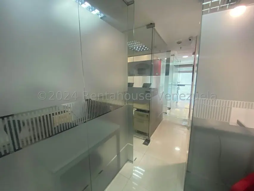 Oficina en Venta en Macaracuay, Distrito Metropolitano - 25