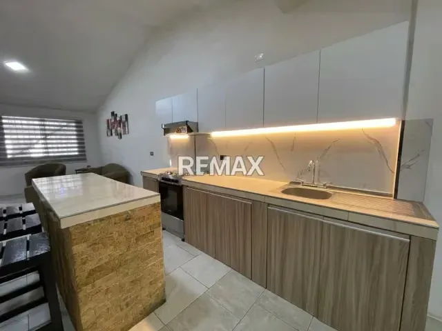 TU HOGAR IDEAL EN CALLE CERRADA! CASA EN VENTA EN URB. TRIGAL NORTE - 16
