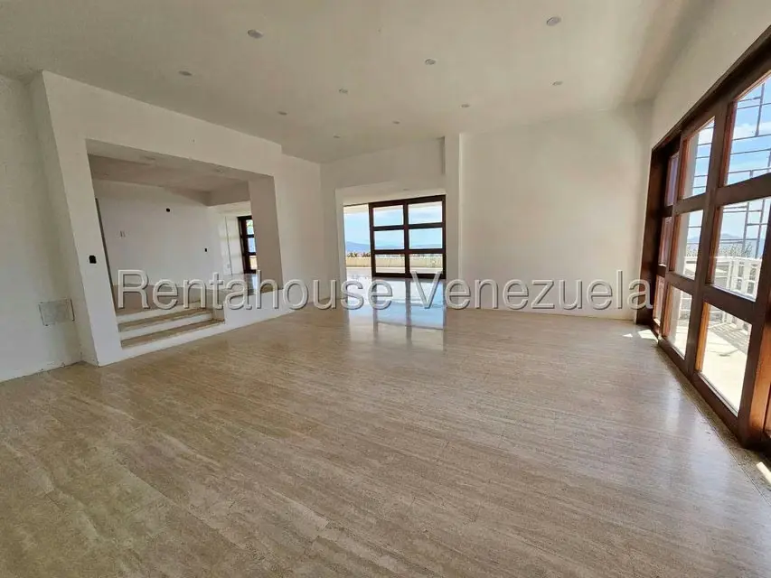 Casa (Multipes Niveles) en Venta en La Lagunita Country Club, Distrito Metropolitano - 12