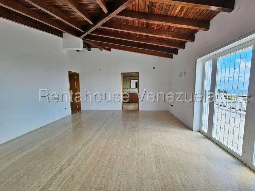 Casa (Multipes Niveles) en Venta en La Lagunita Country Club, Distrito Metropolitano - 22