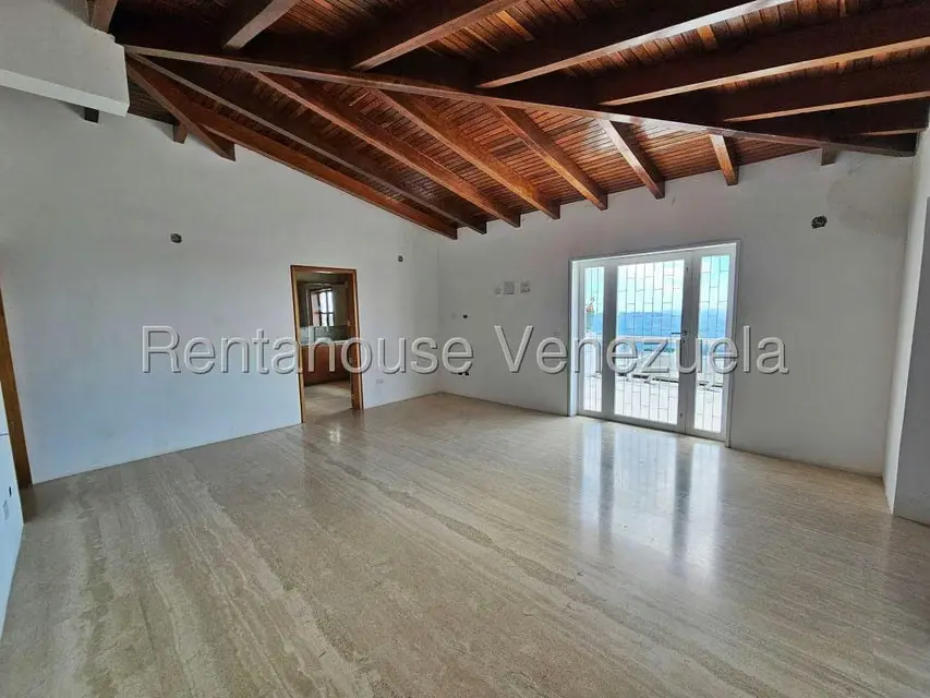 Casa (Multipes Niveles) en Venta en La Lagunita Country Club, Distrito Metropolitano - 23