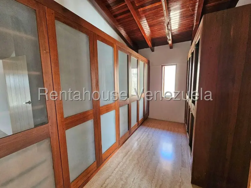 Casa (Multipes Niveles) en Venta en La Lagunita Country Club, Distrito Metropolitano - 29