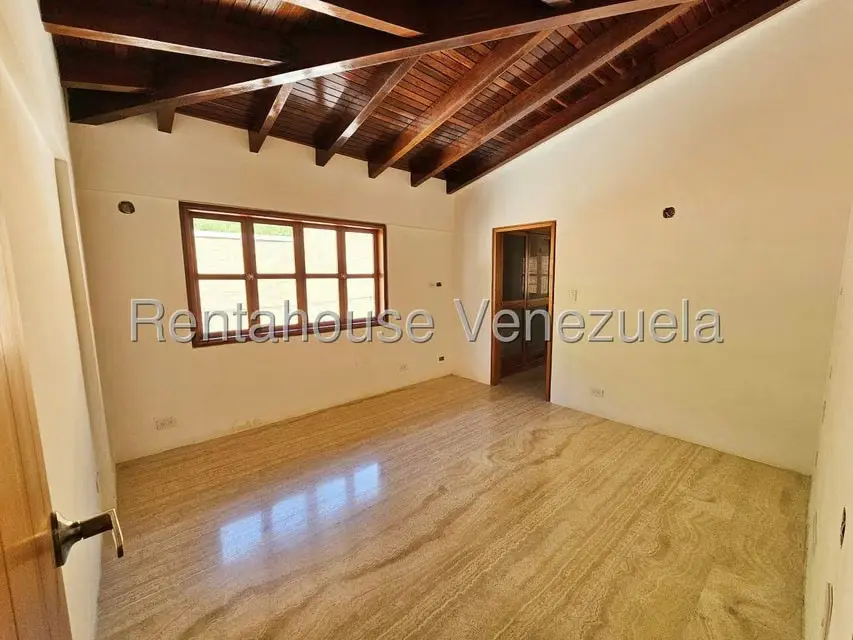 Casa (Multipes Niveles) en Venta en La Lagunita Country Club, Distrito Metropolitano - 35