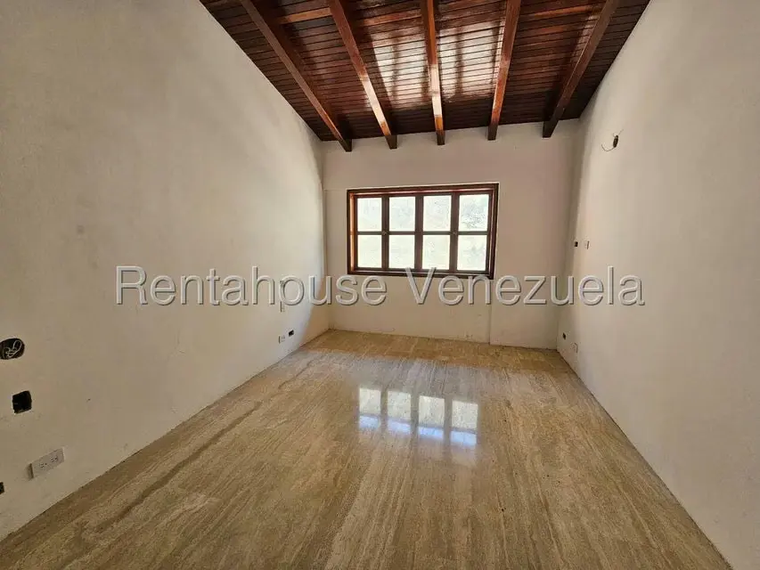 Casa (Multipes Niveles) en Venta en La Lagunita Country Club, Distrito Metropolitano - 41