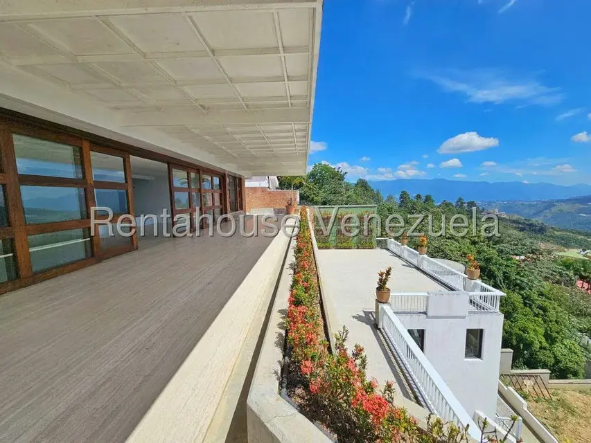 Casa (Multipes Niveles) en Venta en La Lagunita Country Club, Distrito Metropolitano - 5