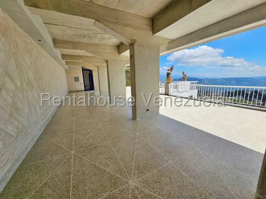 Casa (Multipes Niveles) en Venta en La Lagunita Country Club, Distrito Metropolitano - 54