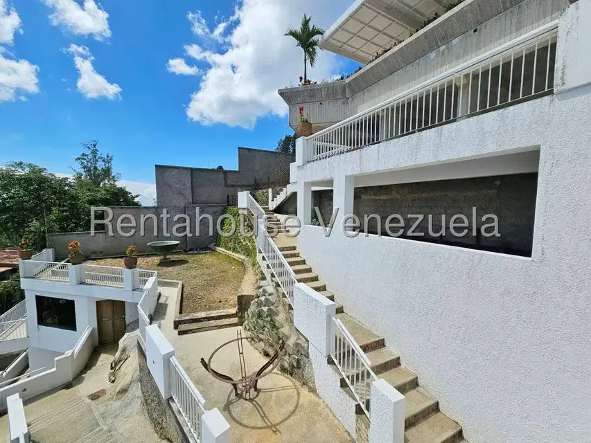 Casa (Multipes Niveles) en Venta en La Lagunita Country Club, Distrito Metropolitano - 58