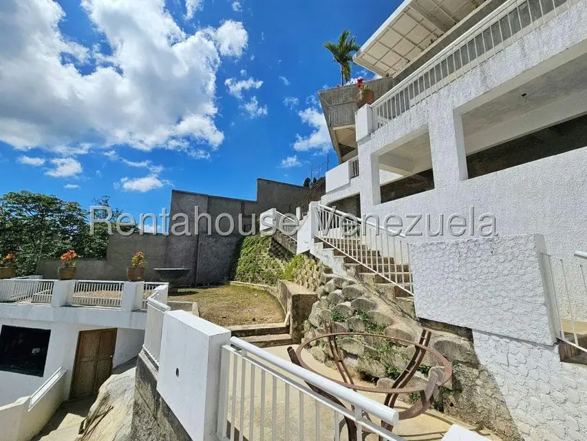 Casa (Multipes Niveles) en Venta en La Lagunita Country Club, Distrito Metropolitano - 71