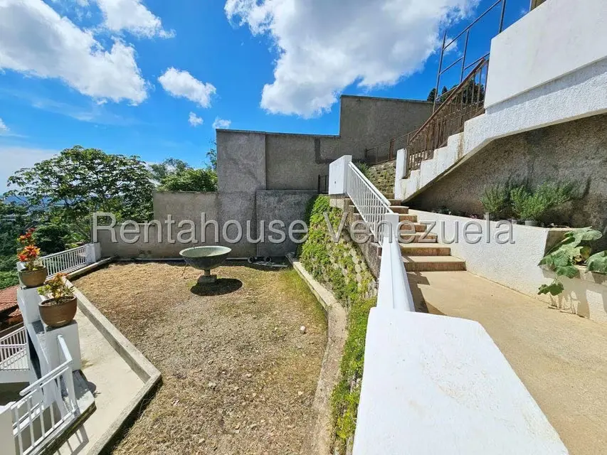 Casa (Multipes Niveles) en Venta en La Lagunita Country Club, Distrito Metropolitano - 72