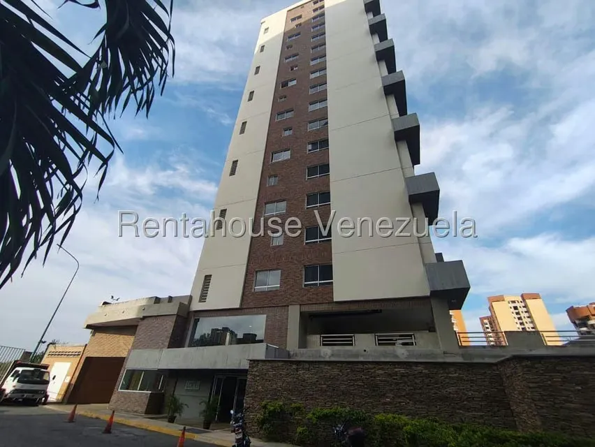 Apartamento (1 Nivel) en Venta en Triangulo del Este, Lara - 28