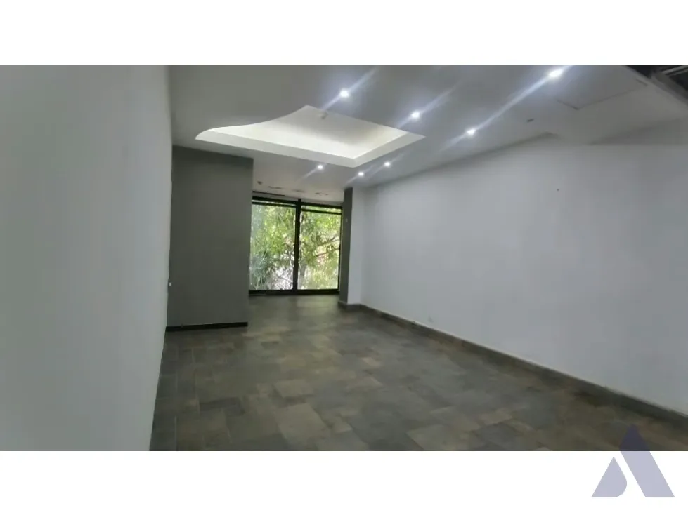 Vendo local/oficina a pie de calle 215m2 La Urbina 8550 - 9