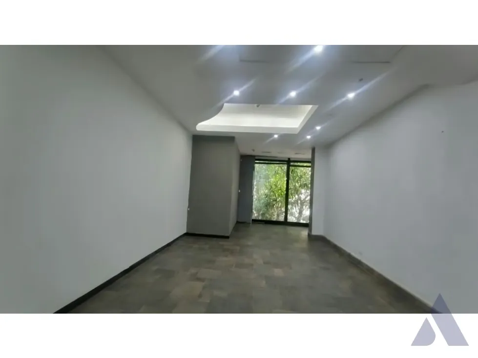 Vendo local/oficina a pie de calle 215m2 La Urbina 8550 - 10