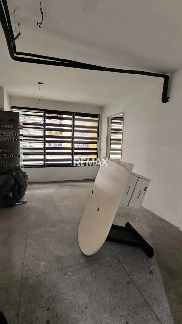 ALQUILER OFICINA AV LECUNA 100mts - 4