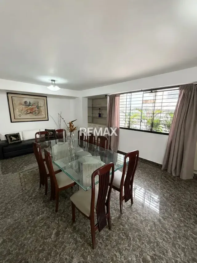BELLO PENTHOUSE EN ALQUILER EN URB. EL BOSQUE - 3