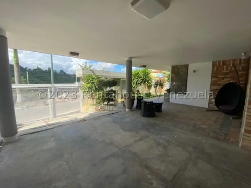 Casa (1 Nivel) en Venta en Prados del Este, Distrito Metropolitano - 13