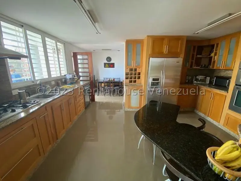 Casa (1 Nivel) en Venta en Prados del Este, Distrito Metropolitano - 3