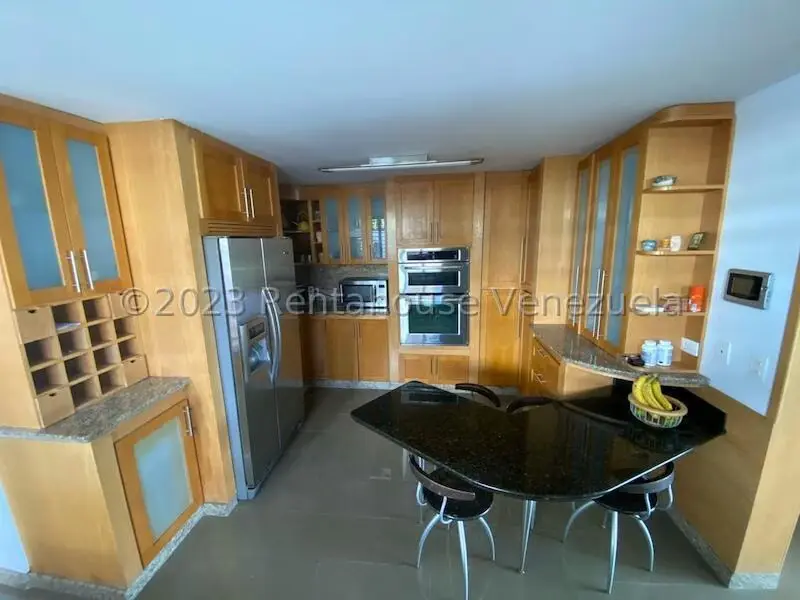 Casa (1 Nivel) en Venta en Prados del Este, Distrito Metropolitano - 31