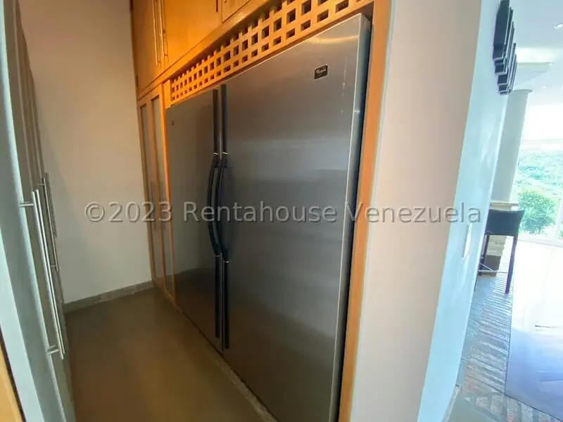 Casa (1 Nivel) en Venta en Prados del Este, Distrito Metropolitano - 37
