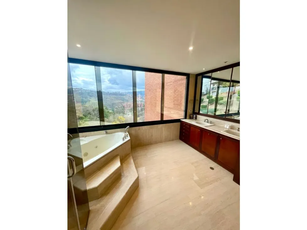 Alquilo apartamento 369m2 Lomas de San Román 9839 - 6