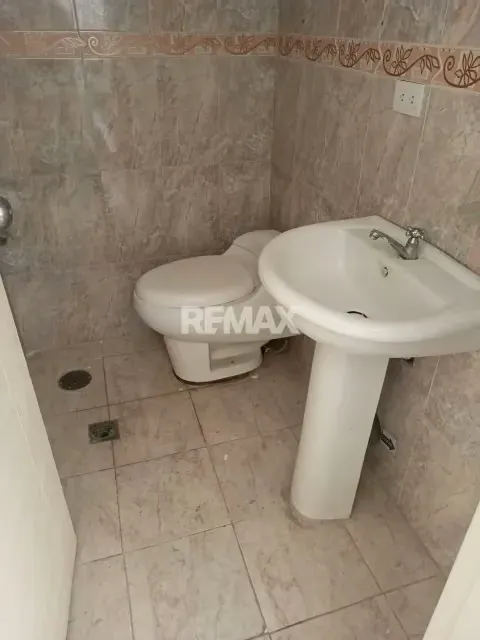 Oficina en alquiler de 22 m², Centro Empresarial Karelvis, centro. Maturin. - 10