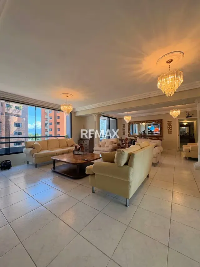 En Venta Apartamento en Tiuna Park