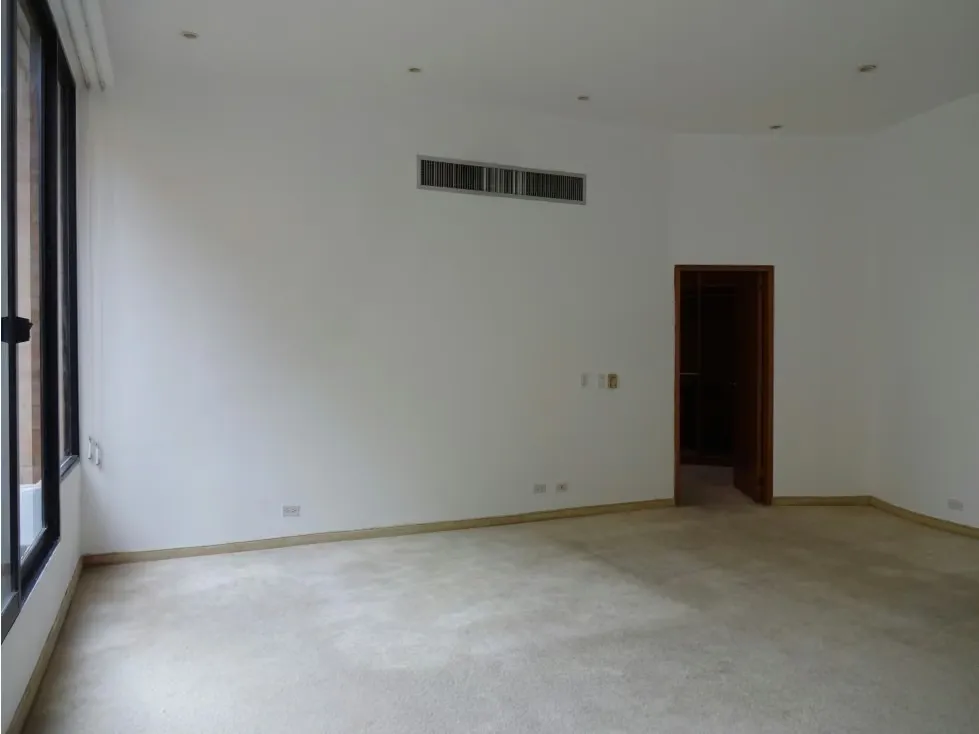 Se Vende casa/700M2/5h+2s/6b+s/3p/El Peñon/5068 - 13