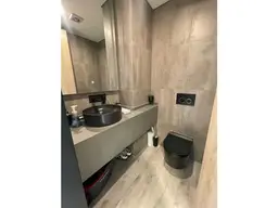 Vista 16