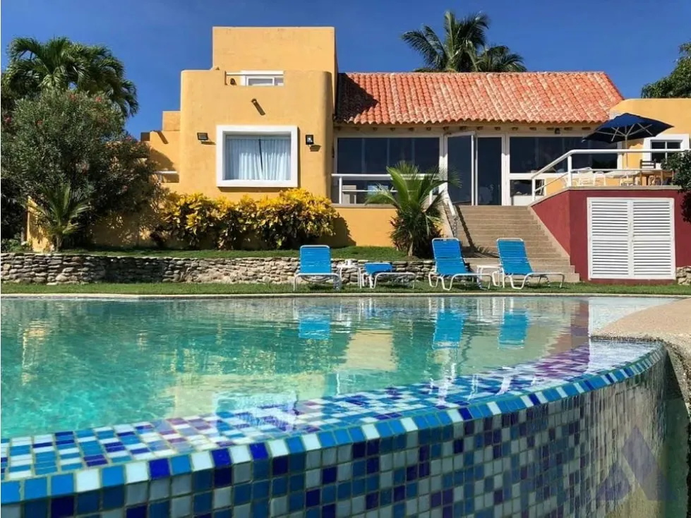 Se alquila casa de Playa 300 m2 - 4hab/4b/6p - La Sábana 4626
