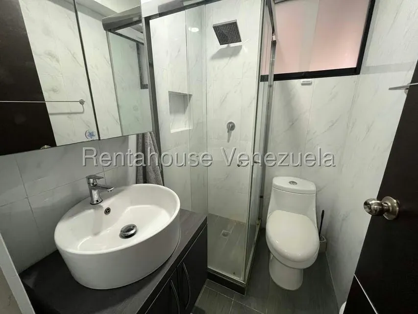 Apartamento (1 Nivel) en Venta en Prebo II, Carabobo - 19