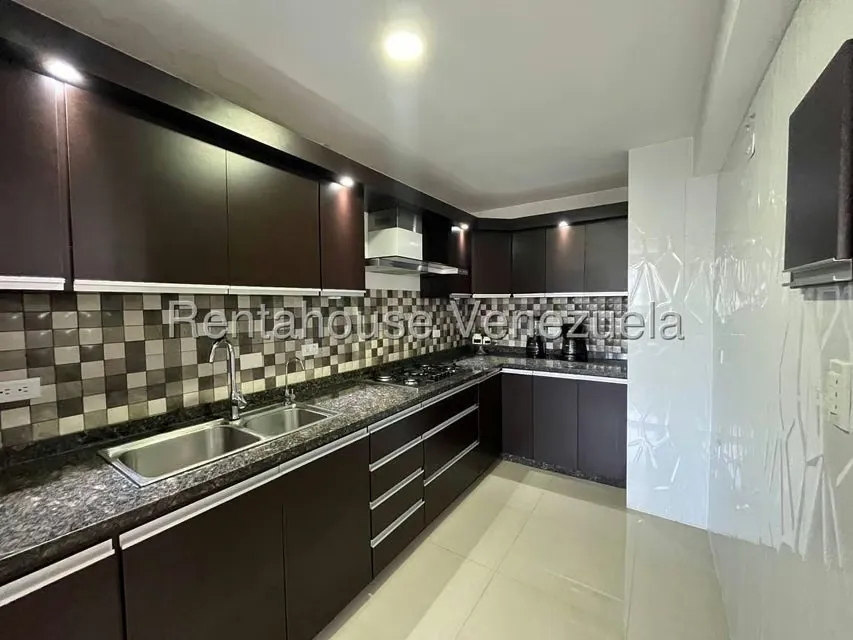Apartamento (1 Nivel) en Venta en Prebo II, Carabobo - 6