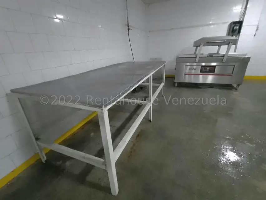 Negocios y Empresas (Manufactura) en Venta en Zona Industrial Los Tanques, Aragua - 58