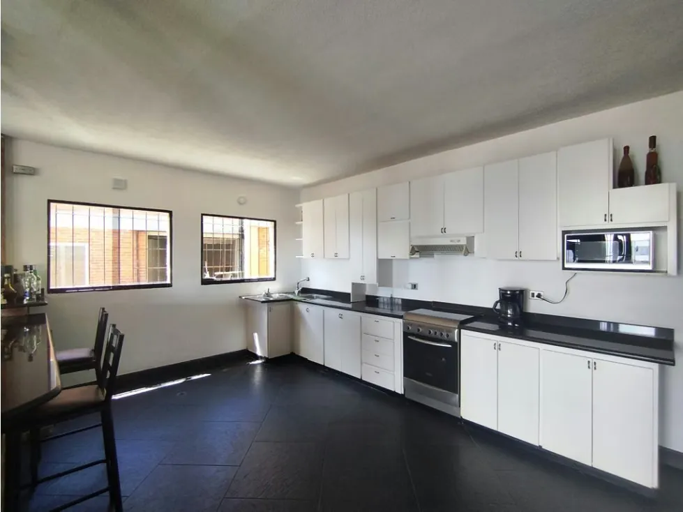 Casa En Venta - Caicaguana 480 Mts2 C. 370 Mts2 T. Caracas - 7
