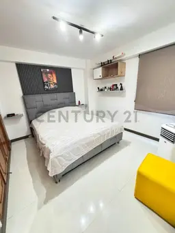 View 10