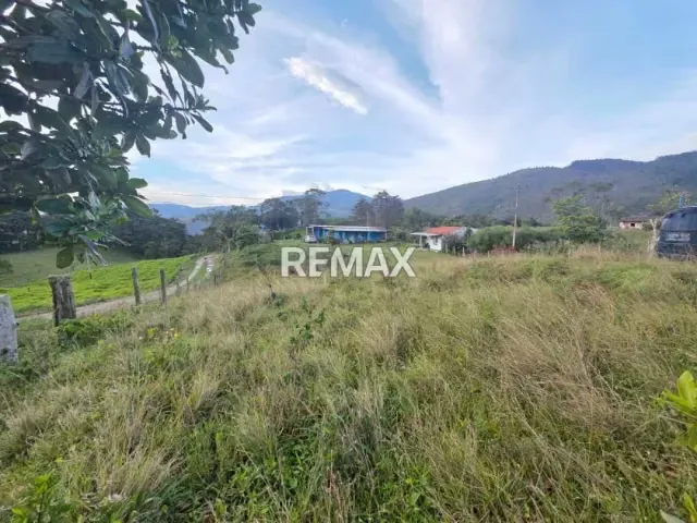 Terreno en Venta Via casa del Padre. Terreno: 422mtrs. - 5