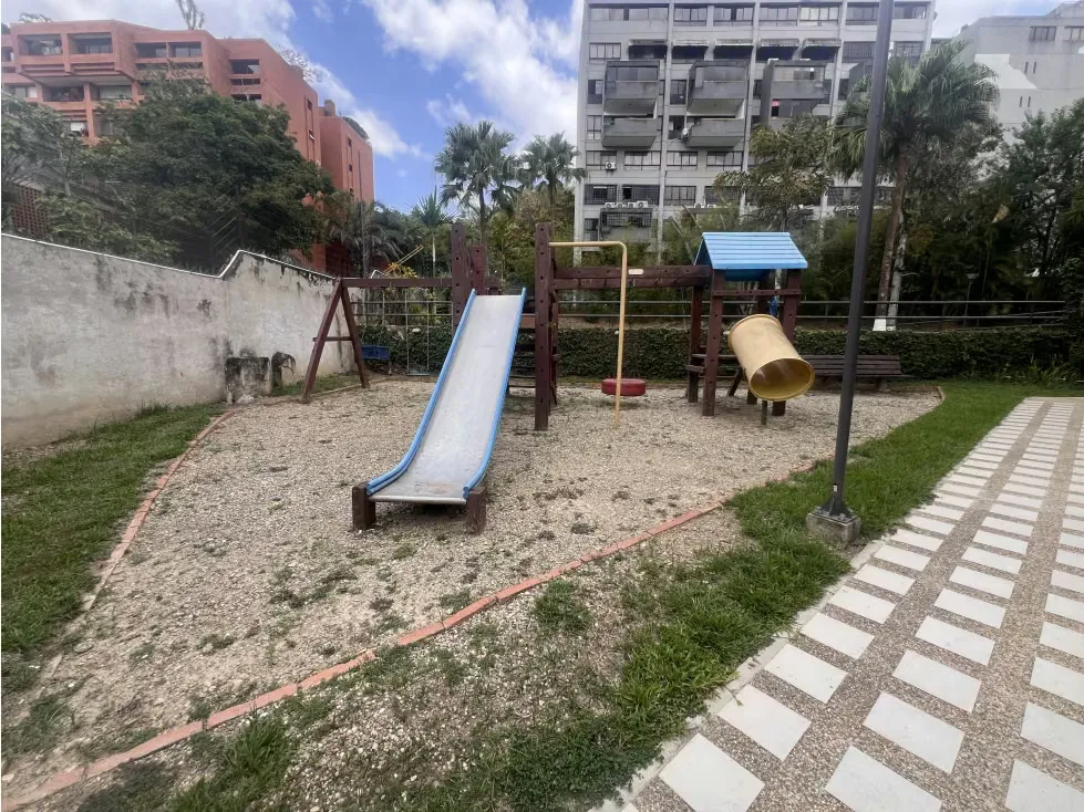 Los Samanes Apartamento en venta en calle cerrada - 23