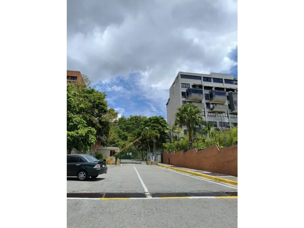 Los Samanes Apartamento en venta en calle cerrada - 25