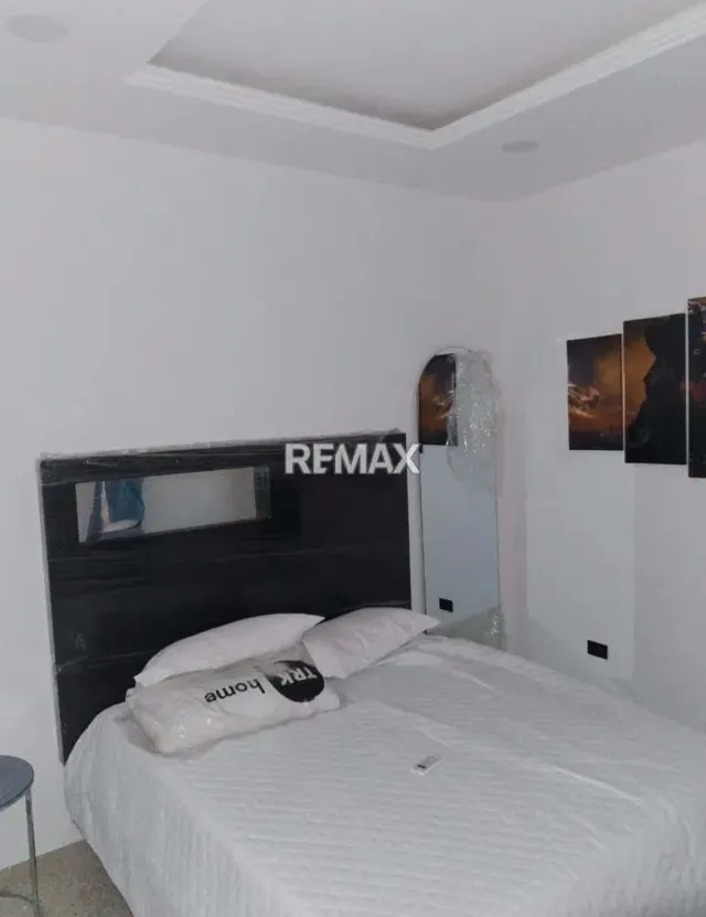 Venta de Concesionario + Hotel a Pie de Calle Autopista Sector Los Caobos - 12
