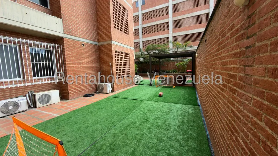 Apartamento (1 Nivel) en Venta en Lomas del Sol, Distrito Metropolitano - 13